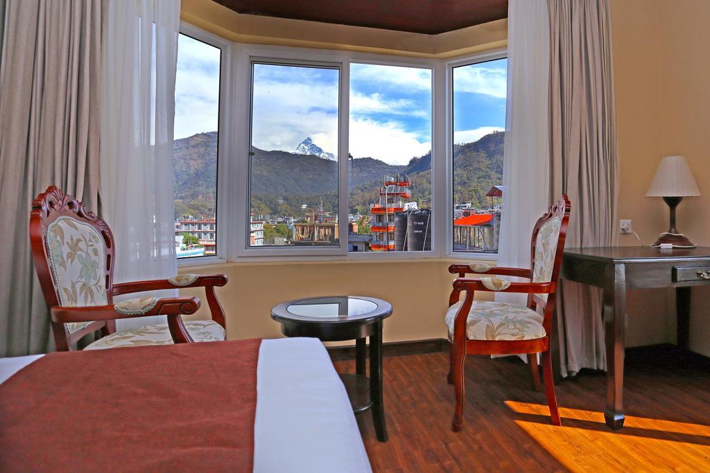 Da Yatra Courtyard Hotel Pokhara Luaran gambar