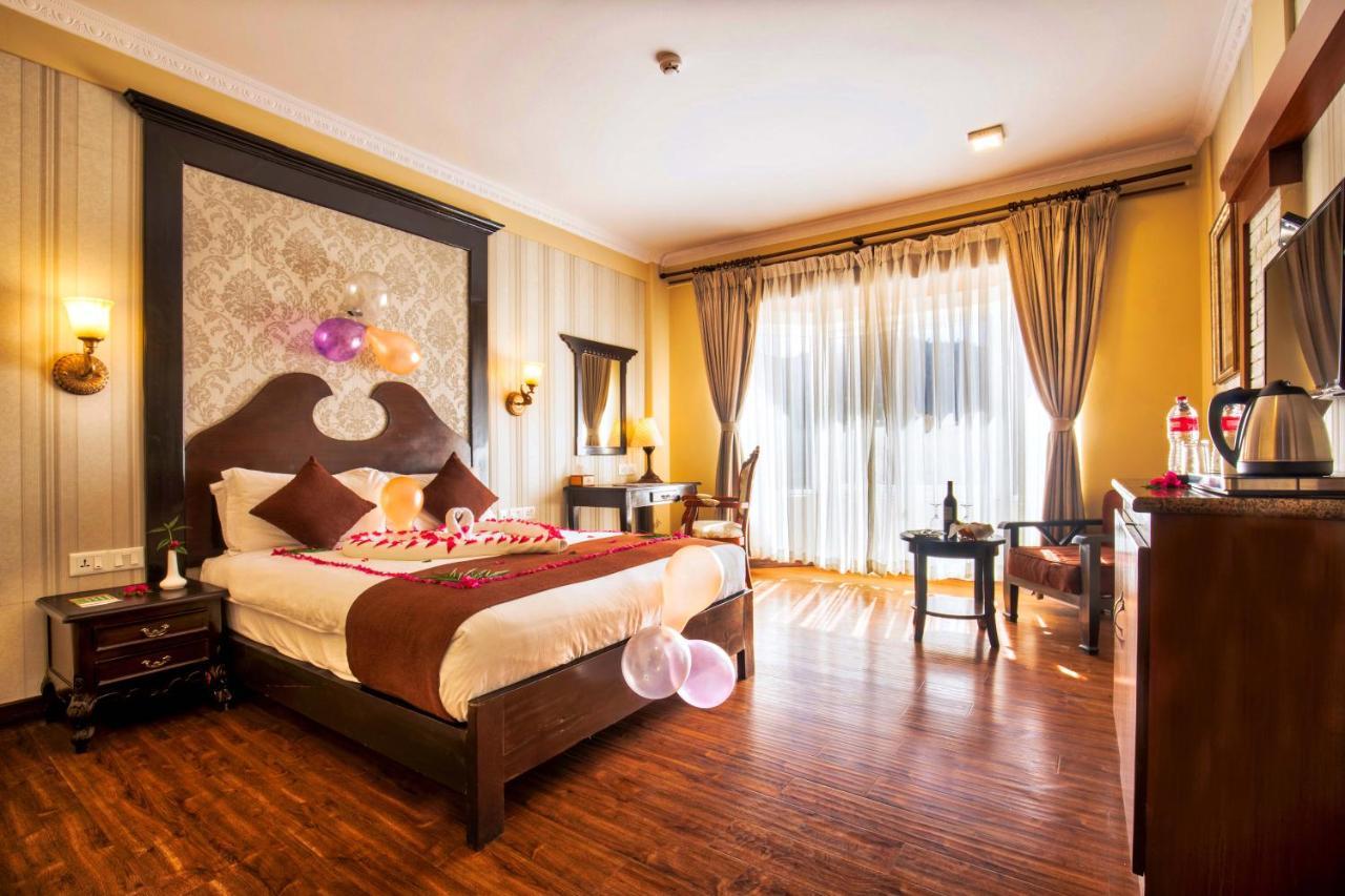 Da Yatra Courtyard Hotel Pokhara Luaran gambar